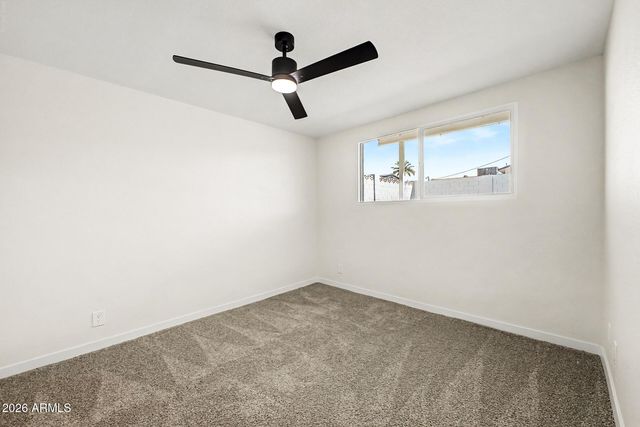 4529 W BERRIDGE Lane, Glendale, AZ 85301