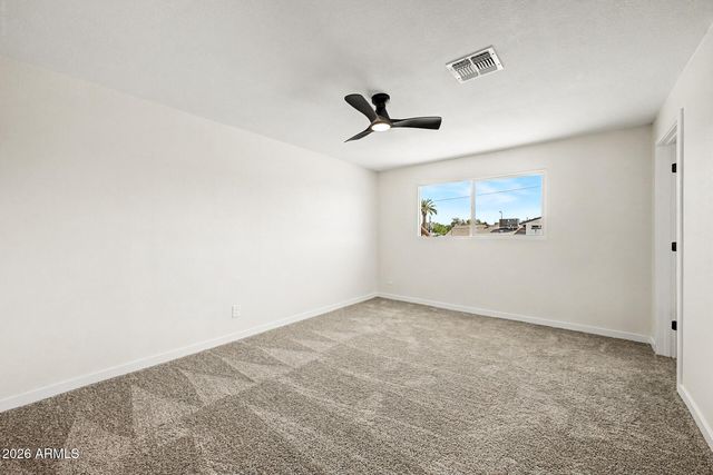 4529 W BERRIDGE Lane, Glendale, AZ 85301