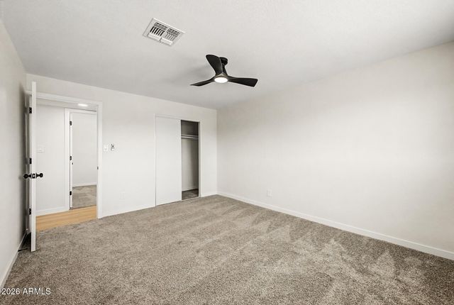 4529 W BERRIDGE Lane, Glendale, AZ 85301