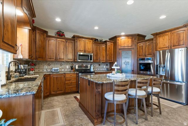 11438 S JACKSON DOWNS WAY, South Jordan, UT 84095