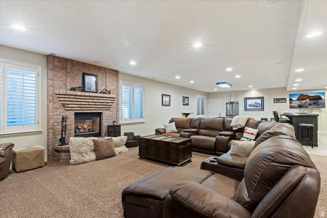 11438 S JACKSON DOWNS WAY, South Jordan, UT 84095