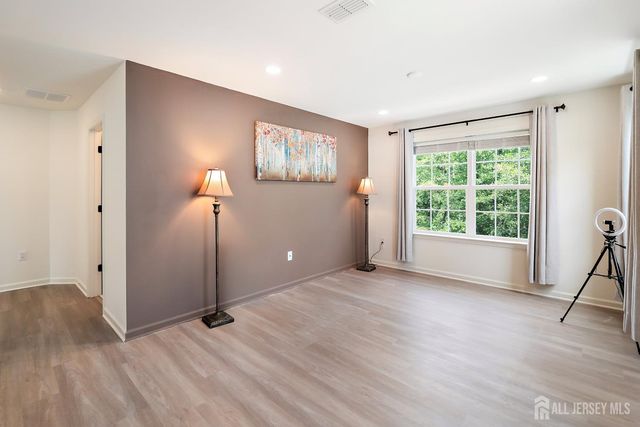 41 Gazania Drive, Old Bridge, NJ 08857