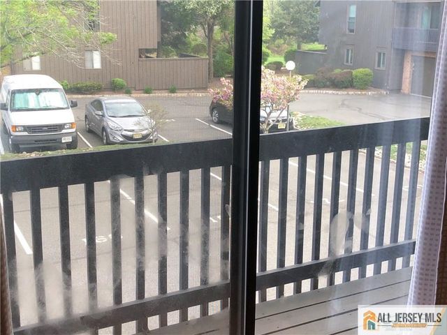 162 Westgate Drive 162, Edison, NJ 08820