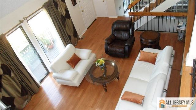 162 Westgate Drive 162, Edison, NJ 08820