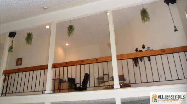162 Westgate Drive 162, Edison, NJ 08820