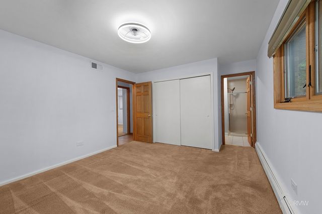 21W301 Par Lane, Itasca, IL 60143