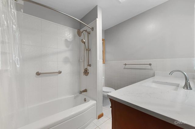 21W301 Par Lane, Itasca, IL 60143