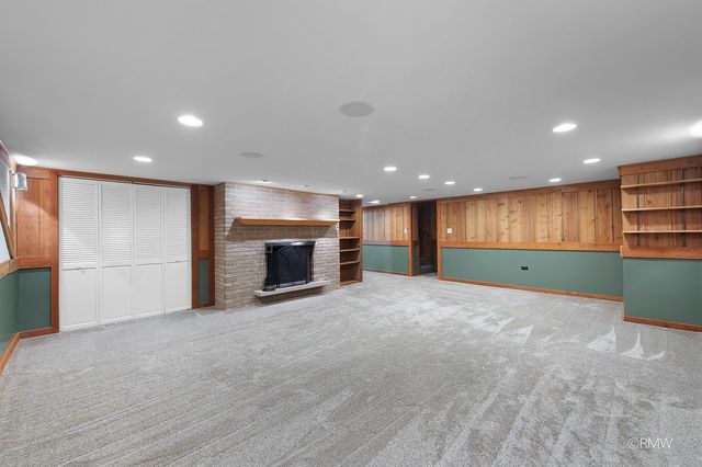 21W301 Par Lane, Itasca, IL 60143