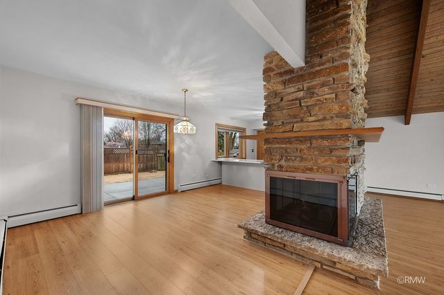 21W301 Par Lane, Itasca, IL 60143