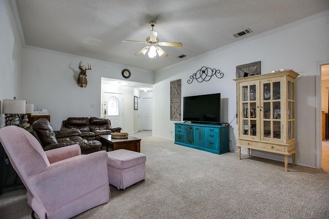 714 Wicklow Court, San Angelo, TX 76901
