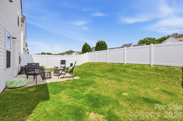 1705 Gutter Branch Drive, Charlotte, NC 28216