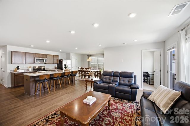 1705 Gutter Branch Drive, Charlotte, NC 28216