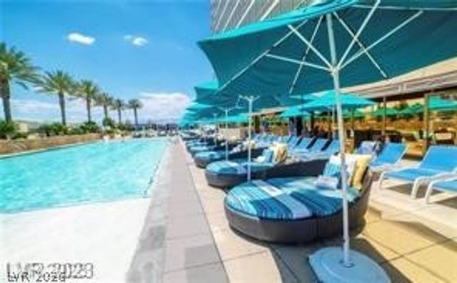 2000 North Fashion Show Drive 4010, Las Vegas, NV 89109