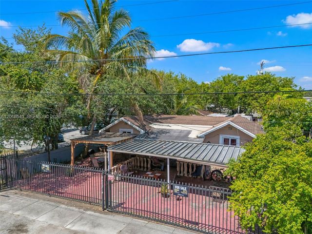 9422 NW 26th Ave, Miami, FL 33147