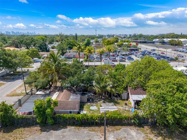 9422 NW 26th Ave, Miami, FL 33147