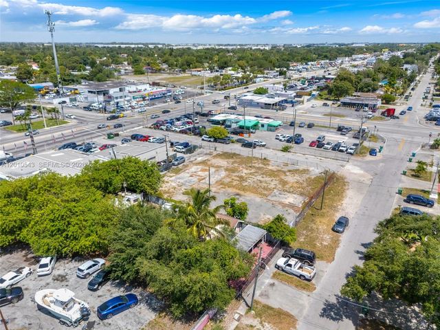 9422 NW 26th Ave, Miami, FL 33147