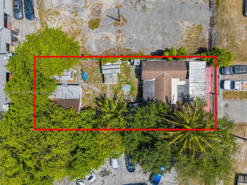 9422 NW 26th Ave, Miami, FL 33147