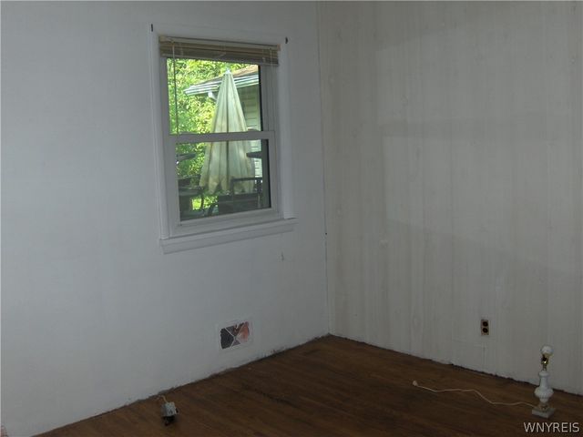 5 Maureen Drive, Chili, NY 14624