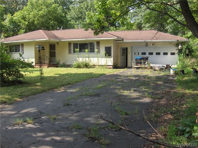 5 Maureen Drive, Chili, NY 14624