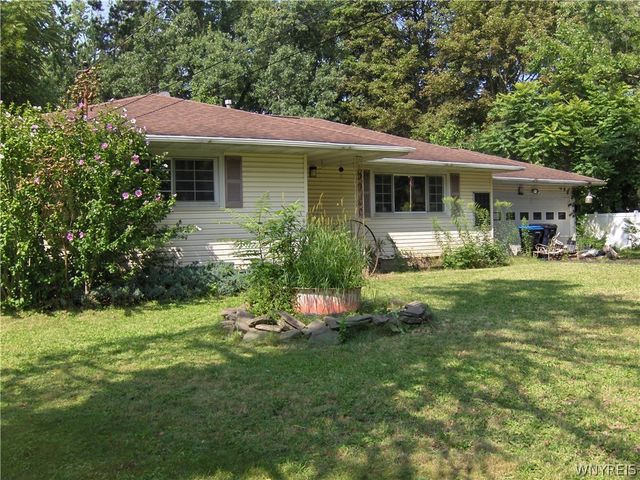 5 Maureen Drive, Chili, NY 14624