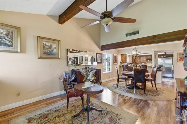 1700 Ashe Road 36, Bakersfield, CA 93309