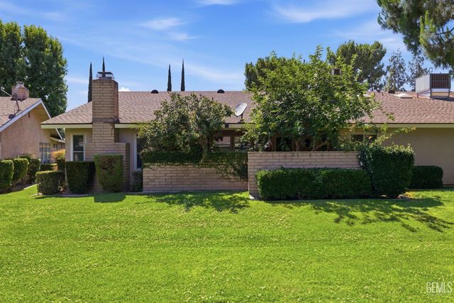 1700 Ashe Road 36, Bakersfield, CA 93309