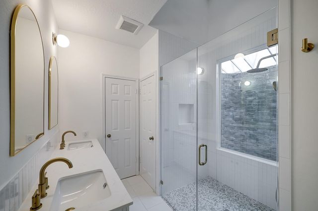 4311 Westheimer Road, Houston, TX 77027