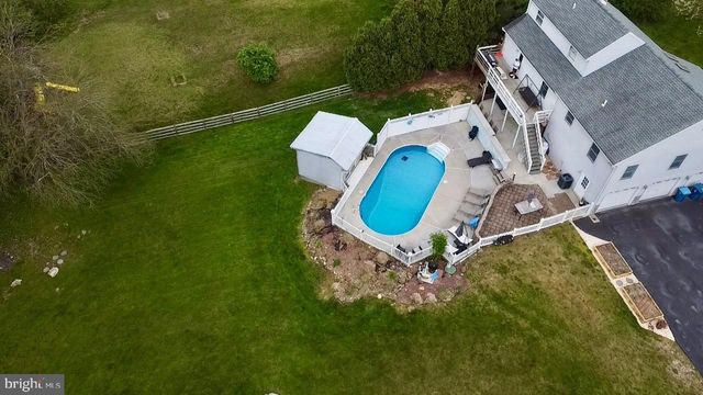 3 HOWARD DR, East Berlin, PA 17316