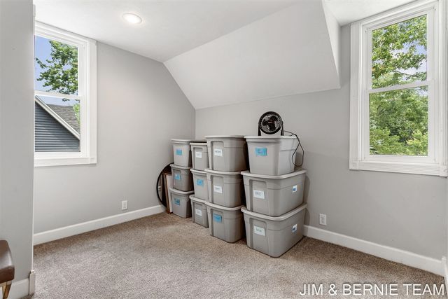 124 E 17th Street, Holland, MI 49423