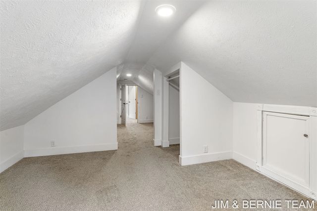 124 E 17th Street, Holland, MI 49423