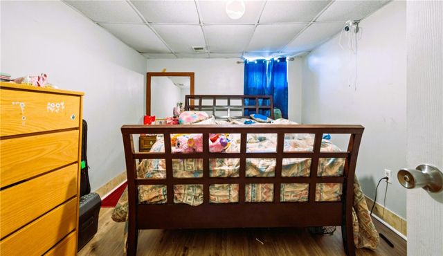 238 Shadyhill Rd, Pittsburgh, PA 15205