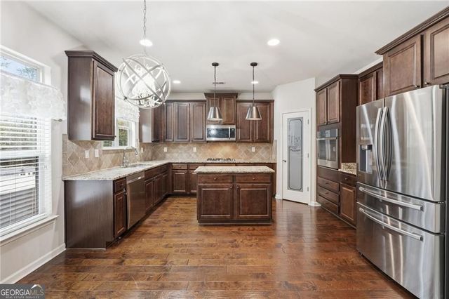 12090 Centerra Drive, Hampton, GA 30228