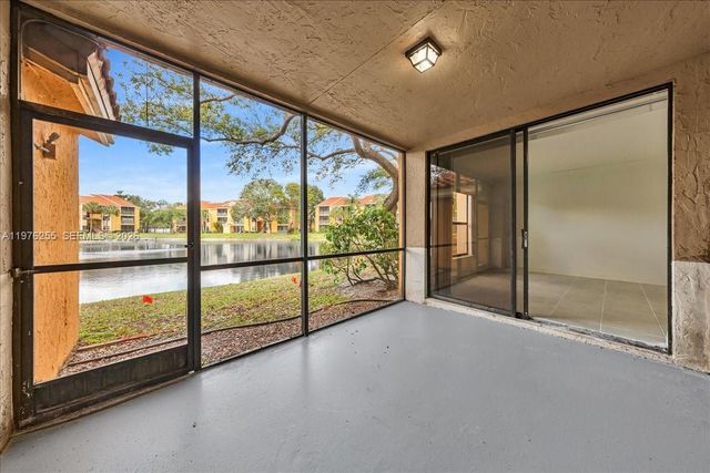 3814 Coral Tree Cir 3814, Coconut Creek, FL 33073