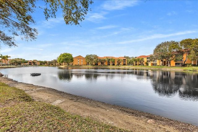 3814 Coral Tree Cir 3814, Coconut Creek, FL 33073
