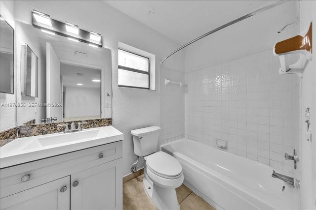 3814 Coral Tree Cir 3814, Coconut Creek, FL 33073