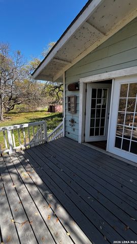 535 Twin Elm, Canyon Lake, TX 78133