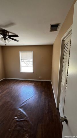 535 Twin Elm, Canyon Lake, TX 78133