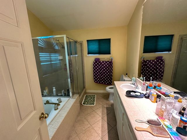 2526 Gibson Avenue, Clovis, CA 93611