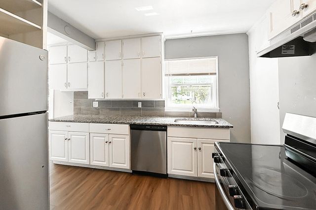 3015 AVE G, Council Bluffs, IA 51501