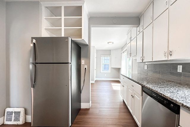 3015 AVE G, Council Bluffs, IA 51501