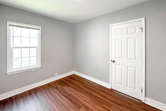 3015 AVE G, Council Bluffs, IA 51501