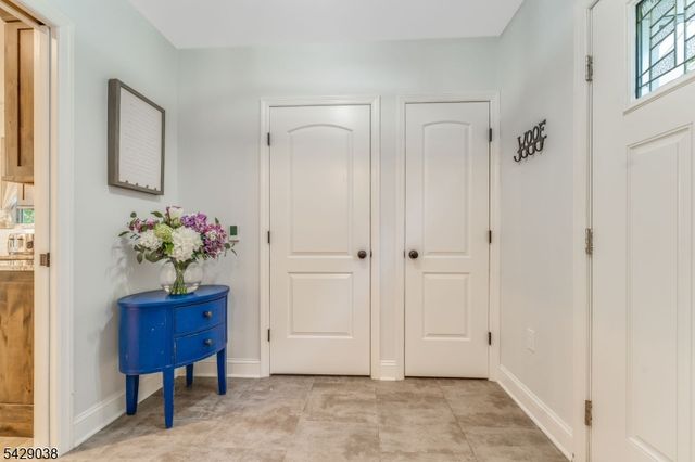 235 Hudson Ave, Hopatcong Boro, NJ 07843