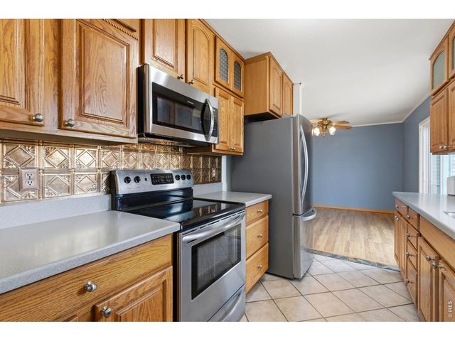 2318 Derby Hill Dr, Loveland, CO 80537