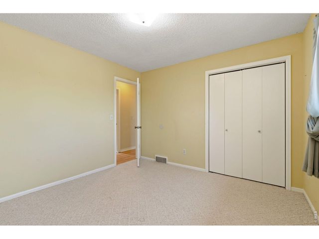 2318 Derby Hill Dr, Loveland, CO 80537