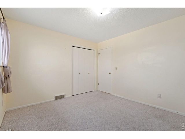 2318 Derby Hill Dr, Loveland, CO 80537