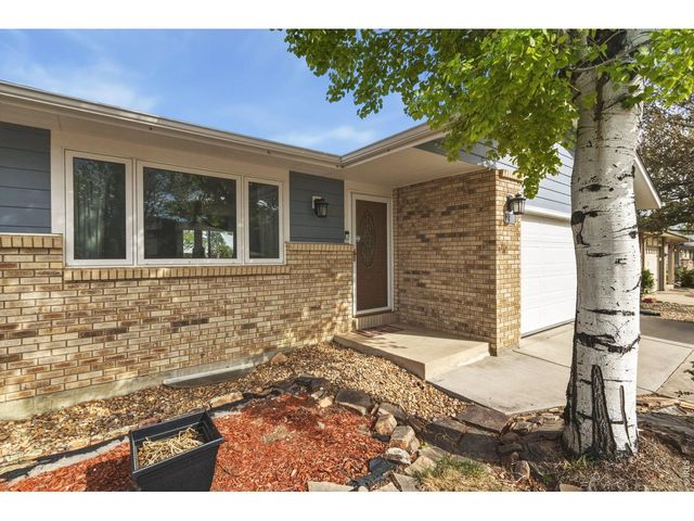 2318 Derby Hill Dr, Loveland, CO 80537