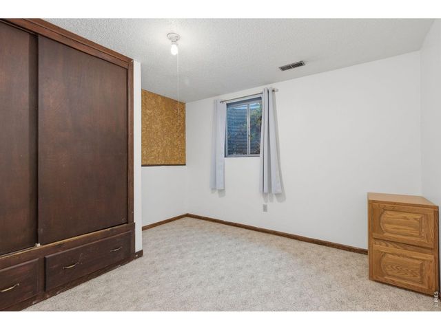 2318 Derby Hill Dr, Loveland, CO 80537