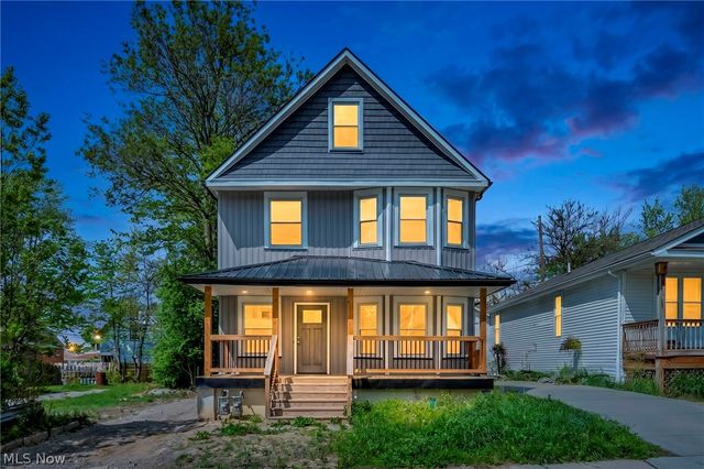 10905 Grandview Avenue, Cleveland, OH 44104