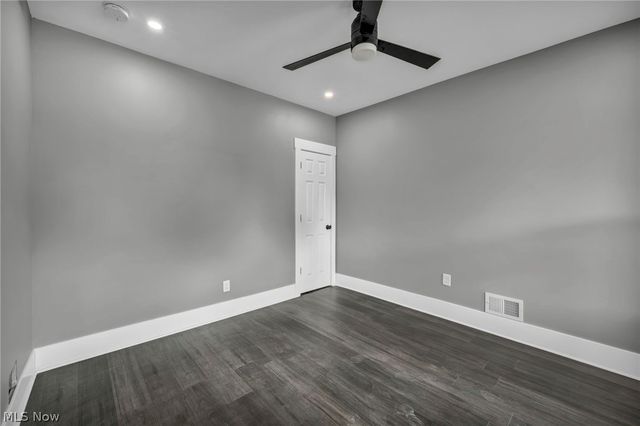 10905 Grandview Avenue, Cleveland, OH 44104