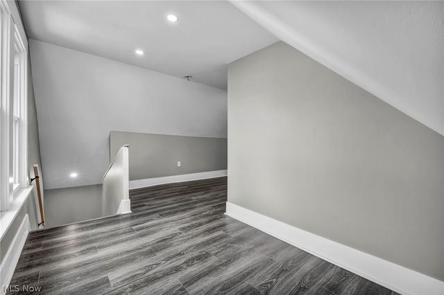 10905 Grandview Avenue, Cleveland, OH 44104